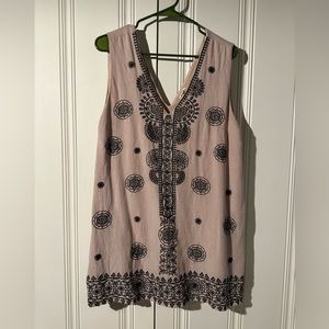 En Crème sleeveless shift dress